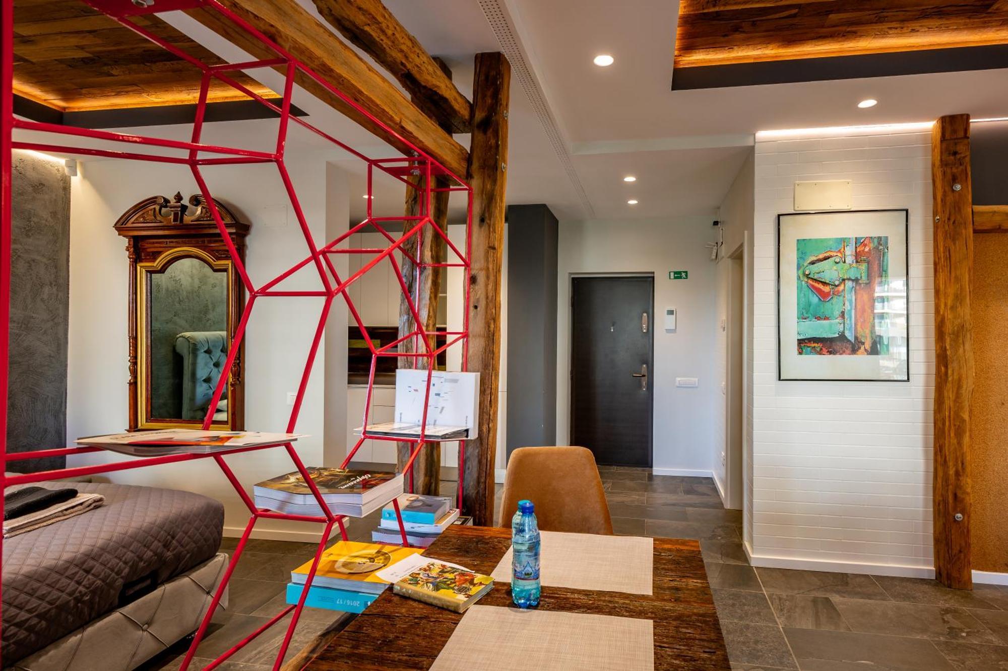 Alto Studio & Free Private Parking Brasov Exterior photo