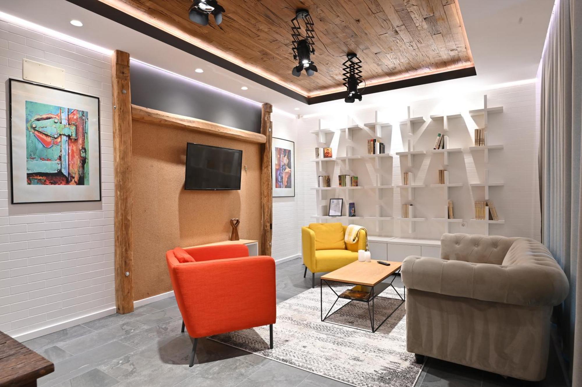 Alto Studio & Free Private Parking Brasov Exterior photo