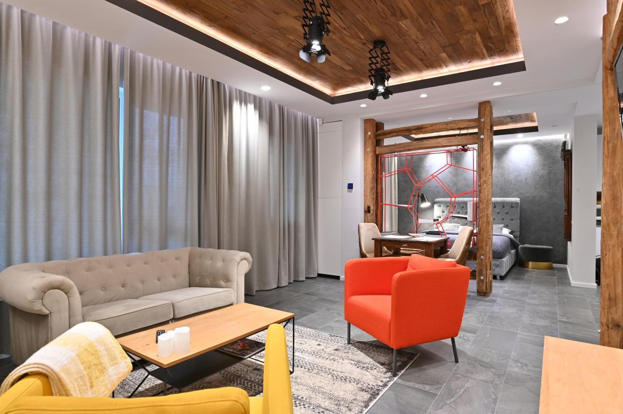 Alto Studio & Free Private Parking Brasov Exterior photo